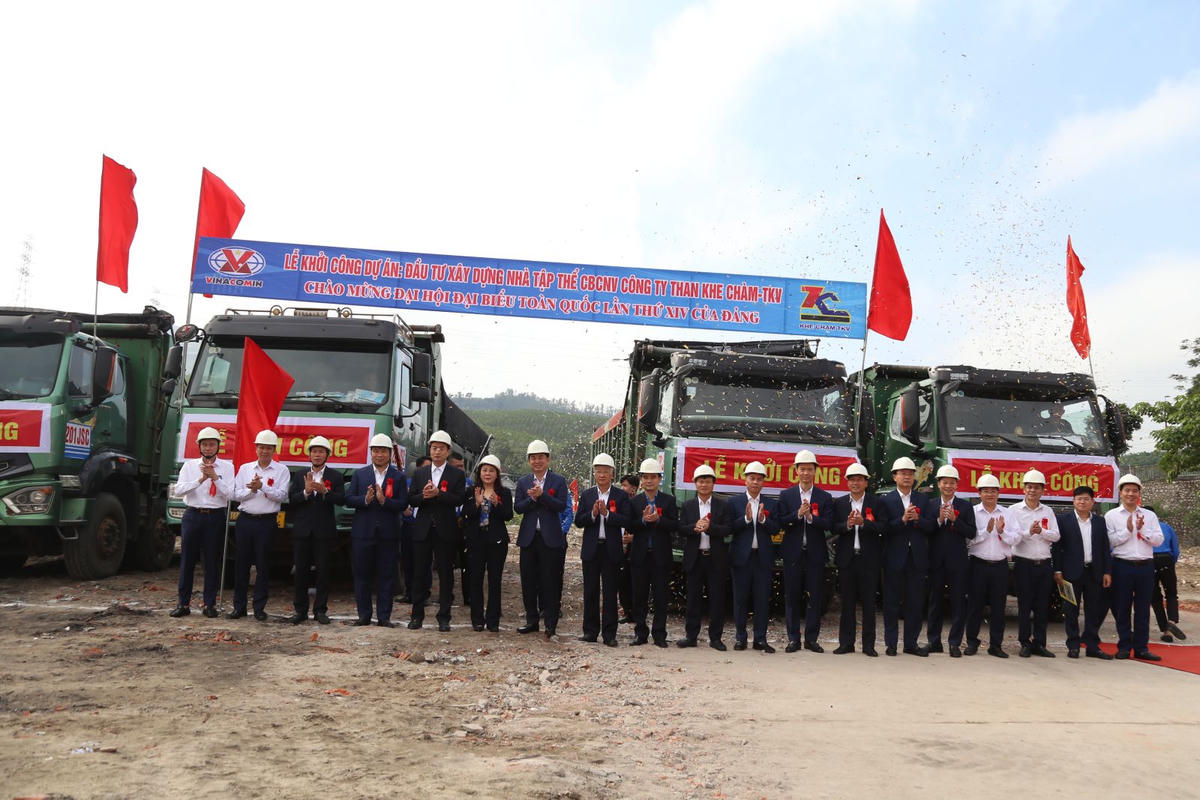 Tập đoàn Công nghiệp Than – Khoáng sản Việt Nam (TKV) đã chính thức khởi công dự án đầu tư xây dựng Nhà tập thể CBCNV Công ty than Khe Chàm