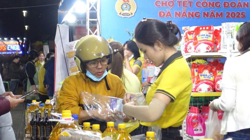 Chợ Tết Công đoàn Đà Nẵng năm 2025. Ảnh: CV.. 