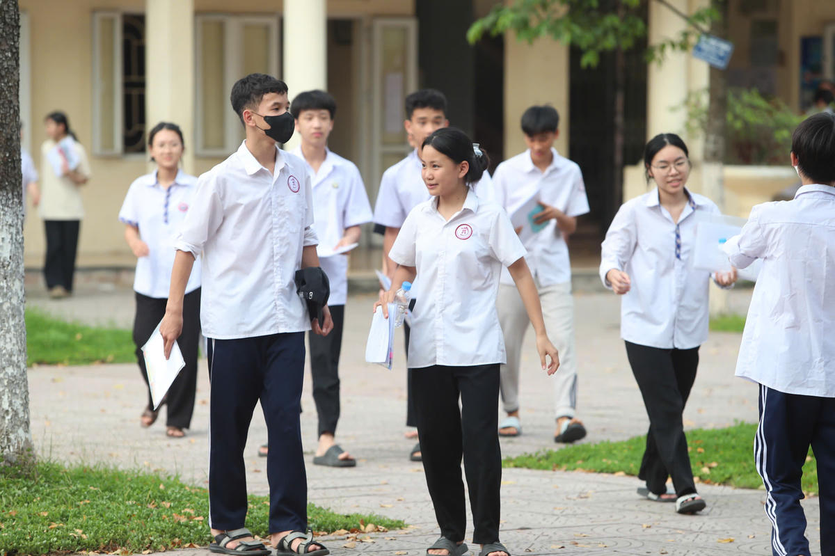 Học sinh dự thi vào lớp 10 công lập tại Hà Nội năm học 2025-2026. Ảnh: Lê Khánh