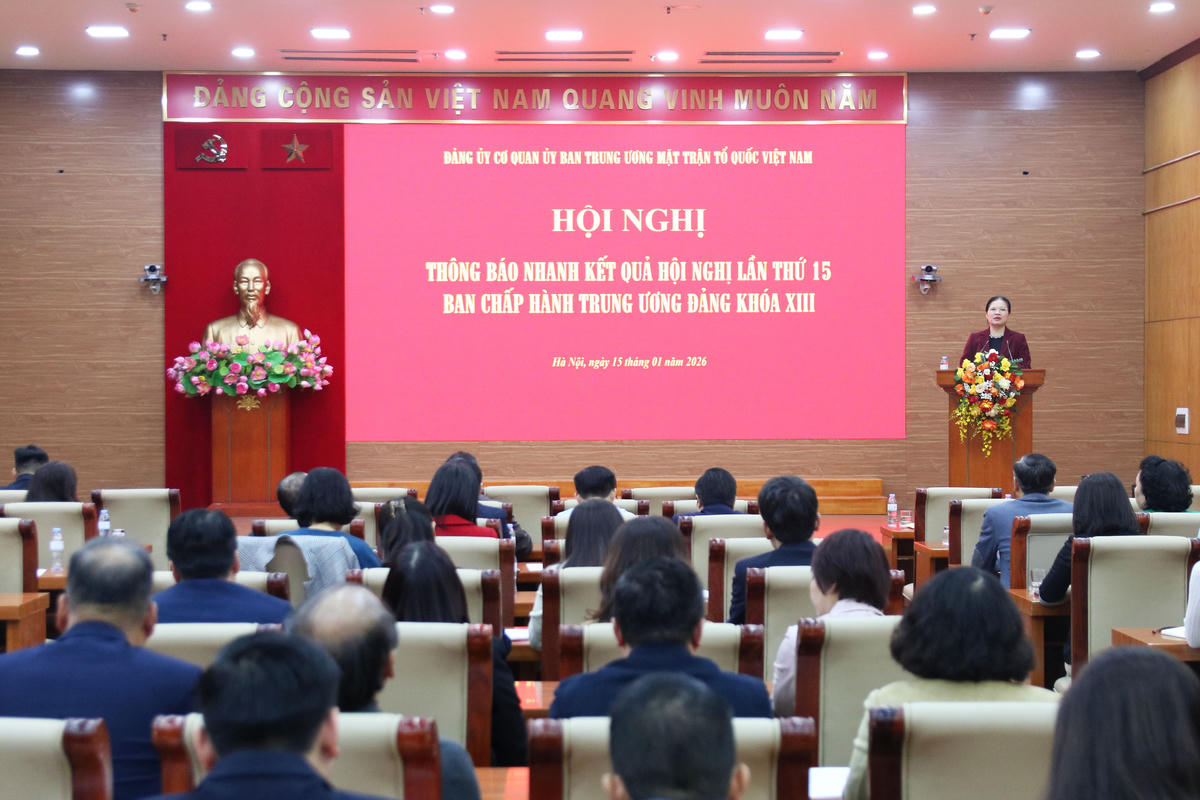 Hội nghị thông báo nhanh kết quả Hội nghị lần thứ 15 Ban Chấp hành Trung ương Đảng khóa XIII.