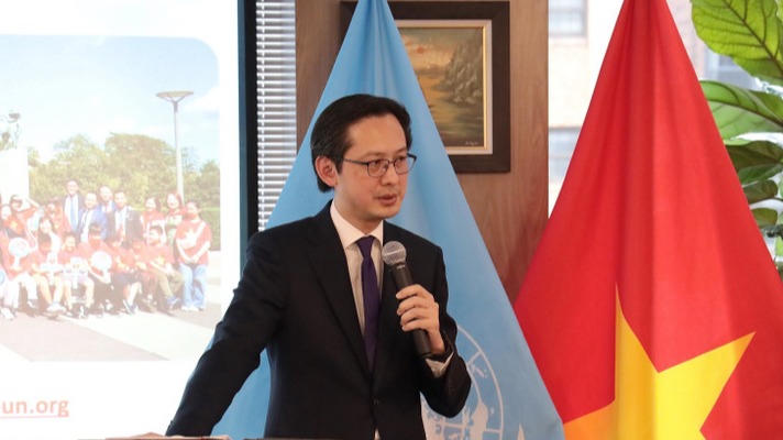 Phái đoàn Việt Nam tại Liên hợp quốc gặp gỡ và thông tin tới báo chí quốc tế