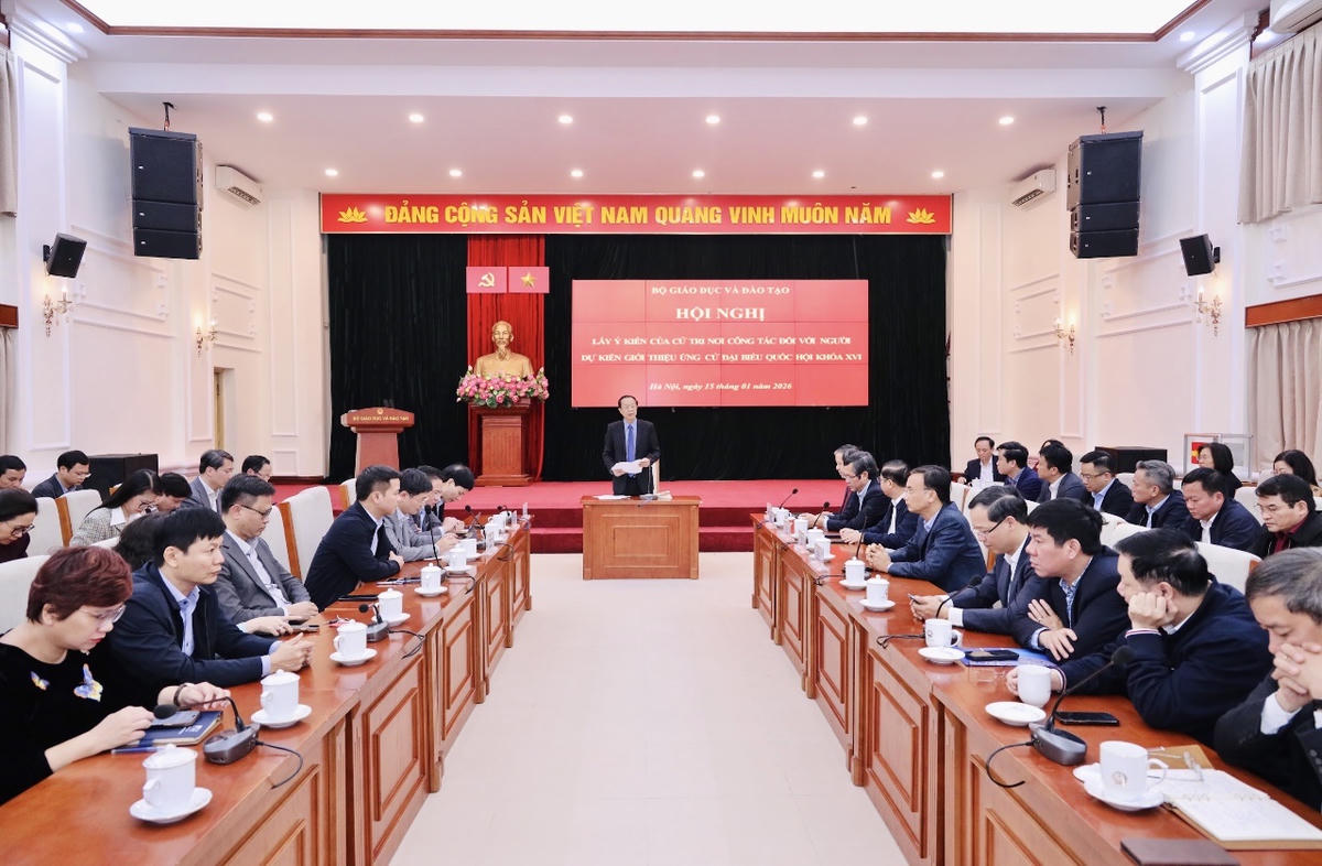 Toàn cảnh hội nghị.