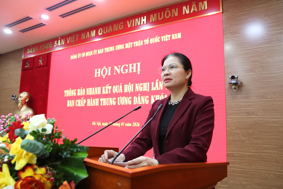 Phó Chủ tịch - Tổng Thư ký Hà Thị Nga thông báo nhanh kết quả Hội nghị lần thứ 15 Ban Chấp hành Trung ương Đảng khóa XIII.