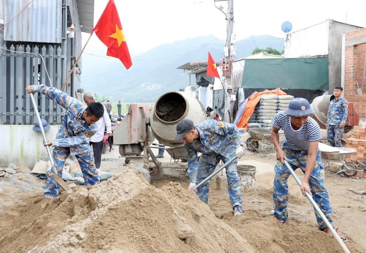   Lực lượng quân đội tham gia “Chiến dịch Quang Trung”.