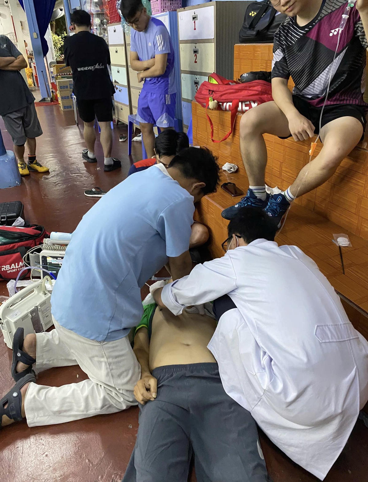 Chơi thể thao trong mùa lạnh: Nguy cơ đột quỵ, đột tử không thể xem nhẹ