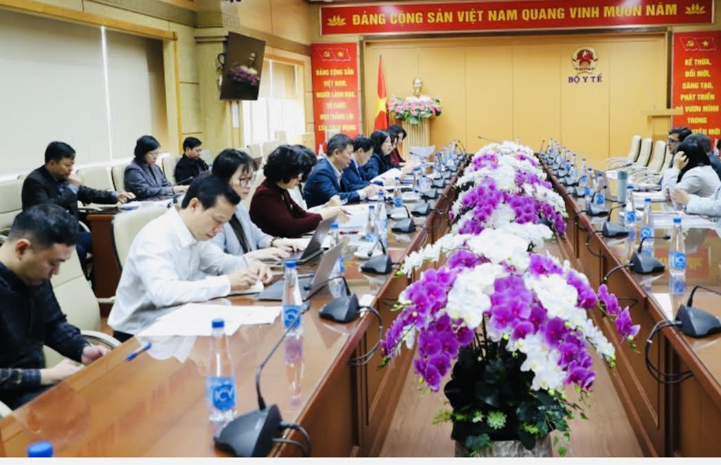 Quang cảnh buổi làm việc.