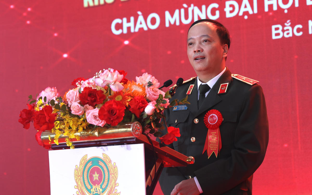 Thứ trưởng Bộ Công an Đặng Hồng Đức phát biểu tại buổi lễ khởi công dự án.