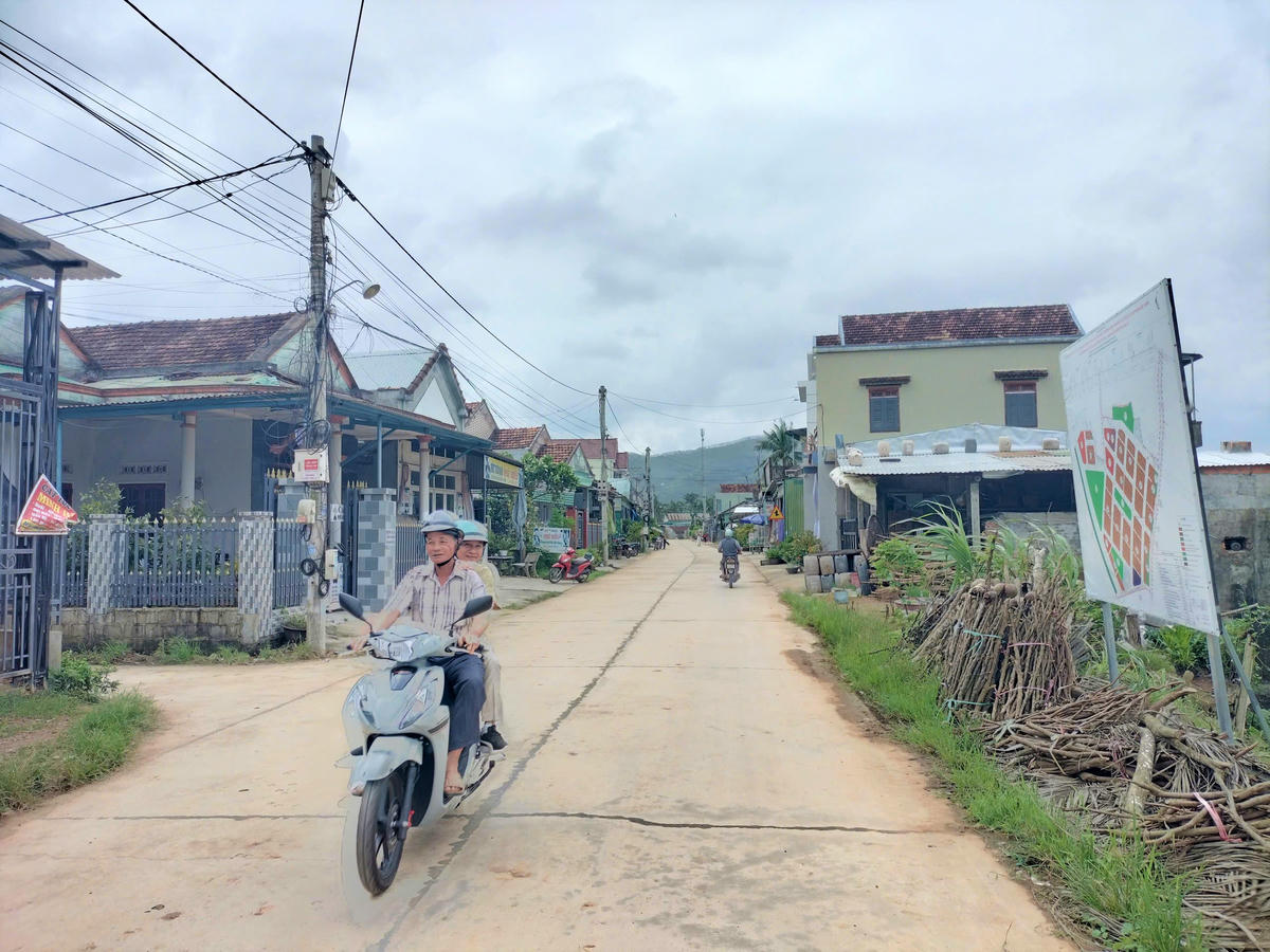 Khu vực các khu tái định cư được quy hoạch để phục vụ dự án đường sắt tốc độ cao Bắc-Nam, ở tỉnh Gia Lai. Ảnh: CV.