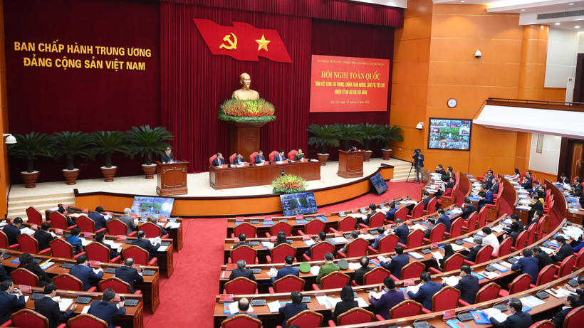 Phòng, chống tham nhũng, lãng phí, tiêu cực nhiệm kỳ Đại hội XIII của Đảng:  “Kiên trì - Quyết tâm - Đồng thuận - Toàn diện - Đột phá”
