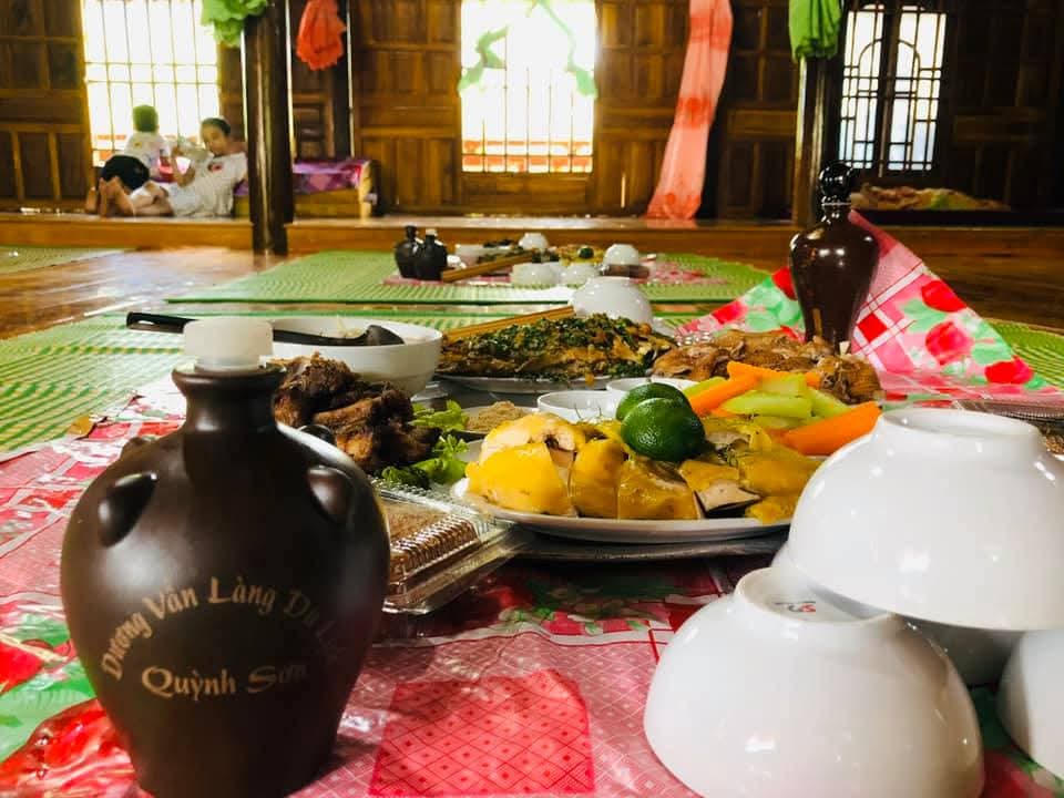 Ẩm thực vùng miền là thứ không thể thiếu đối với du khách trải nghiệm.&nbsp;Ảnh: Nghĩa Hiệp