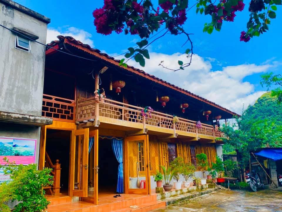 Kiến trúc nhà sàn đặc trưng của đồng bào dân tộc Tày tại Quỳnh Sơn.&nbsp;Ảnh: Nghĩa Hiệp