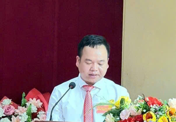 Ông Nông Văn Hiện, Chủ tịch Ủy ban MTTQ Việt Nam xã Mỏ Vàng. Ảnh: NVCC.