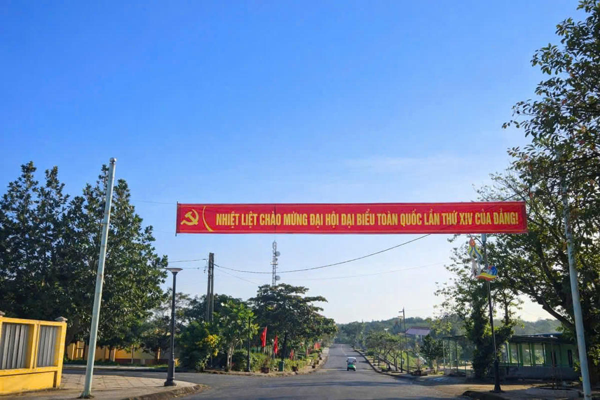 Tình cảm sắt son của người dân “đất lửa”