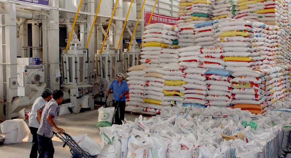 Việt Nam nhập kho dự trữ kỷ lục 500.000 tấn lương thực. Ảnh: TL