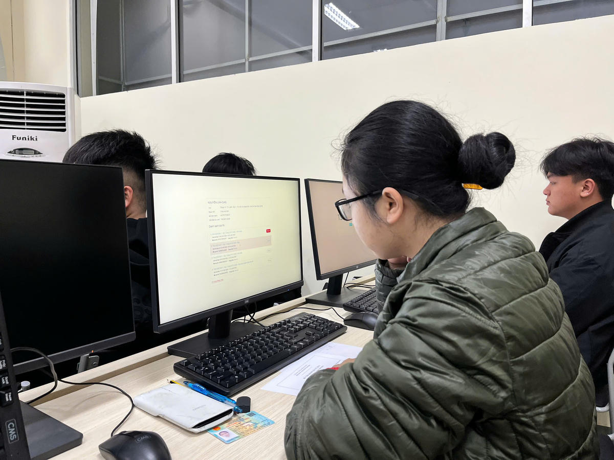 Thí sinh dự thi đánh giá tư duy của Đại học Bách khoa Hà Nội đợt 1 năm 2026.