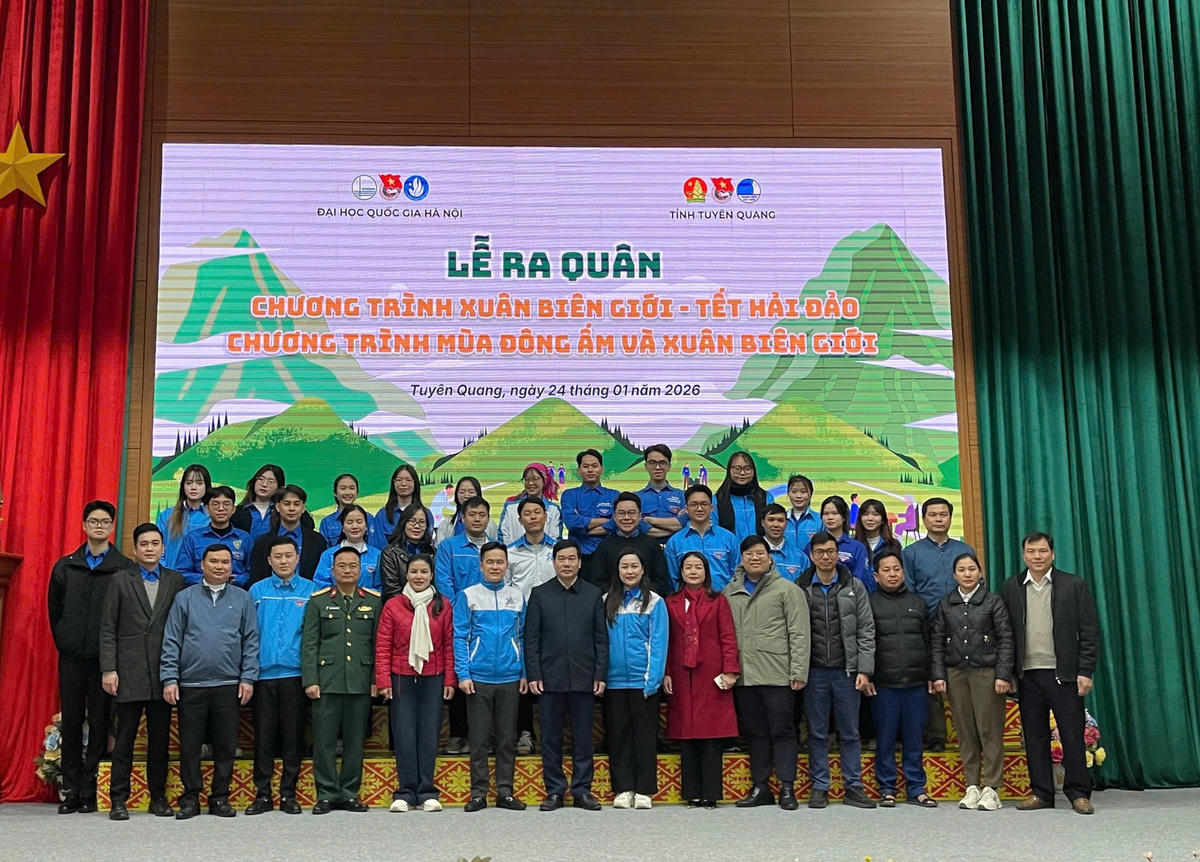 Lễ ra quân Chương trình Mùa đông ấm và Xuân biên giới tại tỉnh Tuyên Quang. Ảnh: X.T