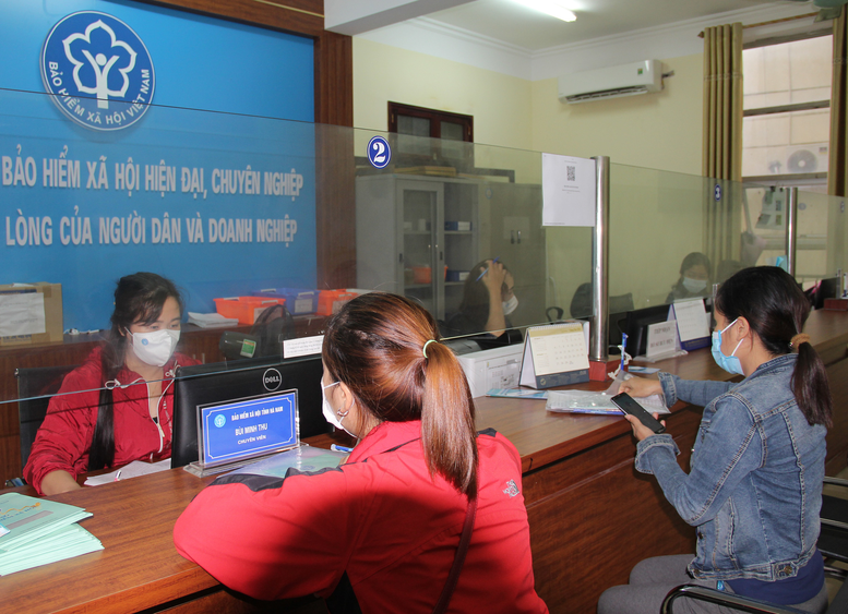 Nghị định số 374/2025/NĐ-CP quy định chi tiết một số điều của Luật Việc làm về bảo hiểm thất nghiệp có hiệu lực từ ngày 1/1/2026. Ảnh: Ngọc Yến.. 