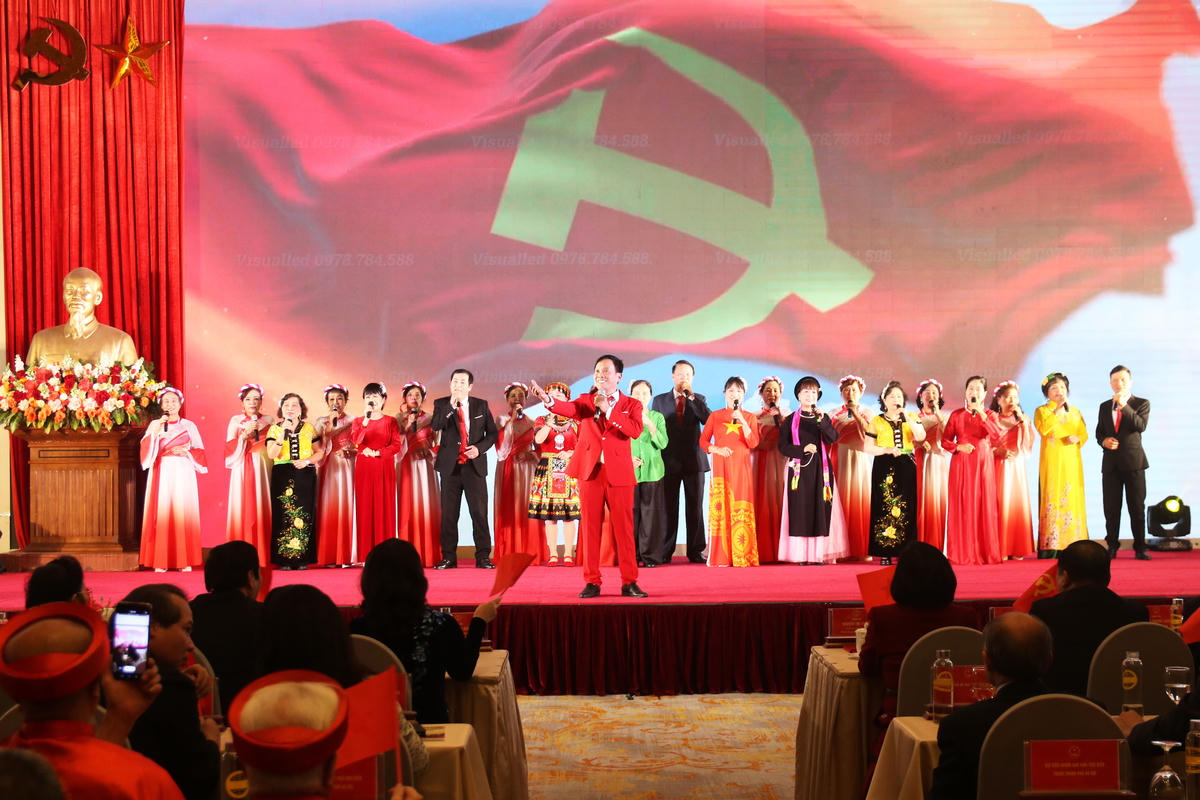 Các tiết mục văn nghệ đặc sắc tại chương trình.
