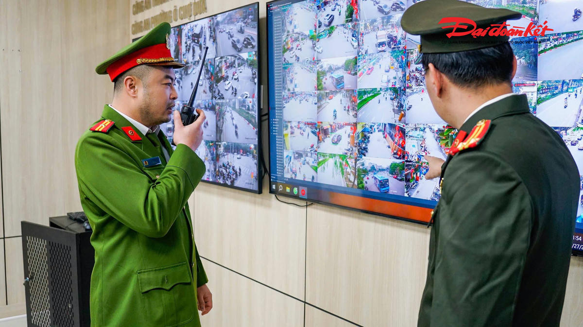 Riêng các vi phạm về trật tự an toàn giao thông như dừng, đỗ xe sai quy định, trường hợp phương tiện đã rời khỏi khu vực, Công an phường sẽ trích xuất dữ liệu camera, xác minh chủ phương tiện và tiến hành xử lý theo hình thức “phạt nguội”.