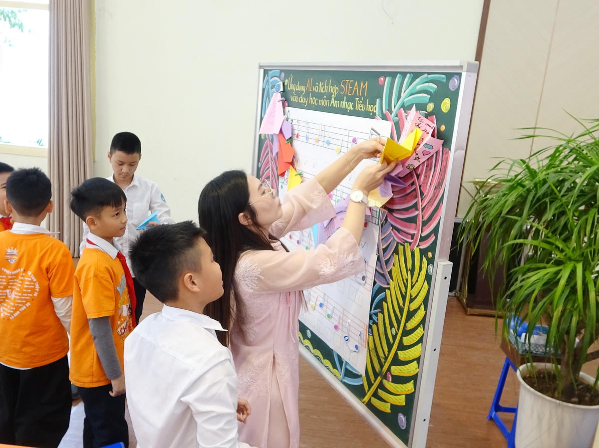 Đưa trí tuệ nhân tạo vào trường phổ thông: Chuẩn bị cho thế hệ công dân số