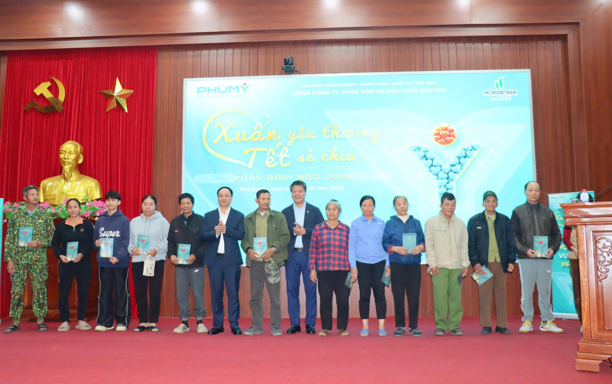 Theo Bí thư Đảng uỷ xã Phú Xuyên Nguyễn Xuân Thanh, đến nay, trên địa bàn xã không còn hộ nghèo. Ảnh: T.L

