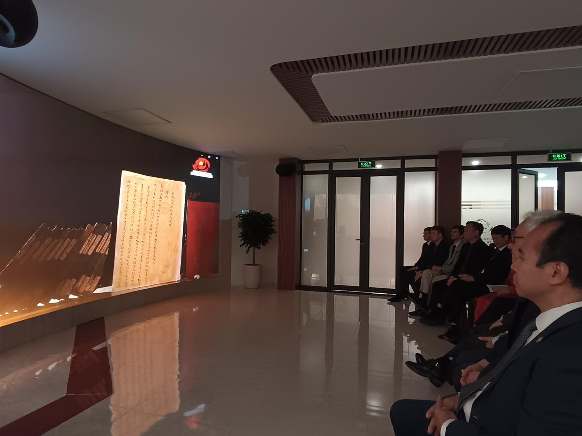 Không gian được định hướng phát triển như một “lớp học lịch sử trực quan” và không gian sinh hoạt chuyên đề, nơi tổ chức các hoạt động ngoại khóa, giáo dục trải nghiệm cho học sinh, sinh viên; đồng thời là điểm đến nghiên cứu, tìm hiểu dành cho các nhà khoa học, công chúng và du khách quốc tế. Ảnh: Phạm Sỹ.