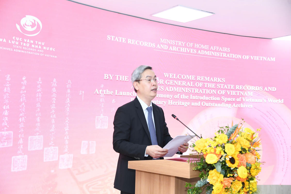 Cục trưởng Cục trưởng Cục Văn thư và Lưu trữ nhà nước Đặng Thanh Tùng phát biểu tại Lễ ra mắt. Ảnh: Phạm Sỹ.