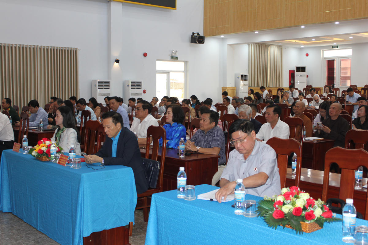 
Các đại biểu tham dự hội nghị. (ảnh X.H)
