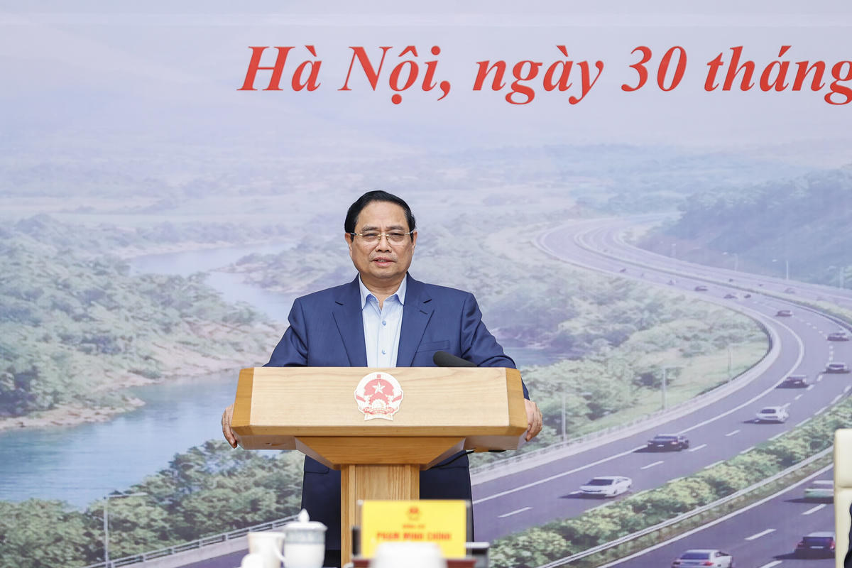 Thủ tướng chỉ đạo quyết liệt, phấn đấu hoàn thành 5.000km đường bộ cao tốc vào năm 2030