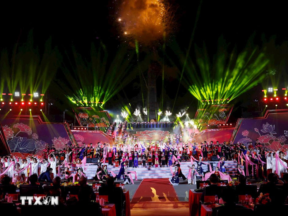 Các tiết mục hào hùng tại điểm cầu Cao Bằng