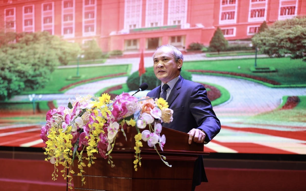 GS Nguyễn Trung Việt - Hiệu trưởng Trường Đại học Thủy lợi phát biểu tại sự kiện.