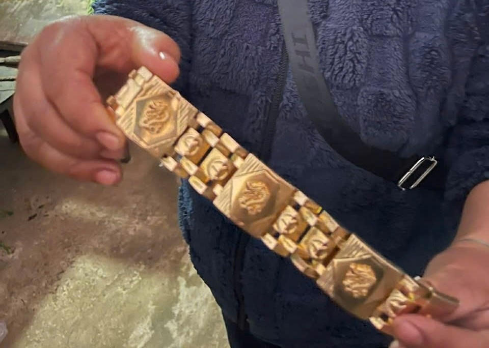 Quảng Trị: Tiểu thương chủ động trả lại 1,2 lượng vàng nhặt được lúc đi chợ