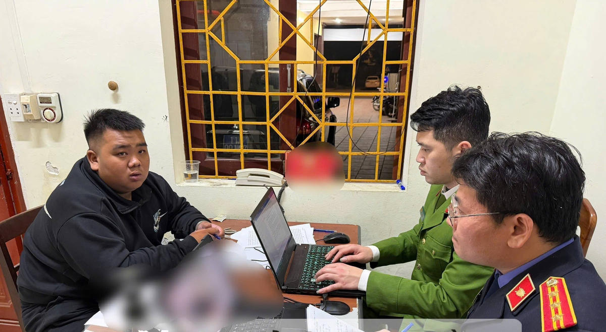 Đối tượng Nông Trần Vũ tại cơ quan điều tra. Ảnh: Công an tỉnh Cao Bằng.