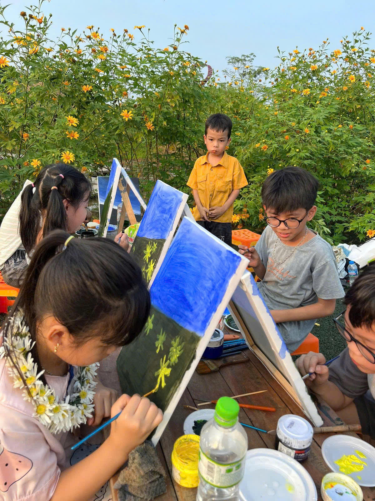 Du lịch trải nghiệm ven đô có nhiều tiềm năng và sức hút đối với du khách thời gian qua.