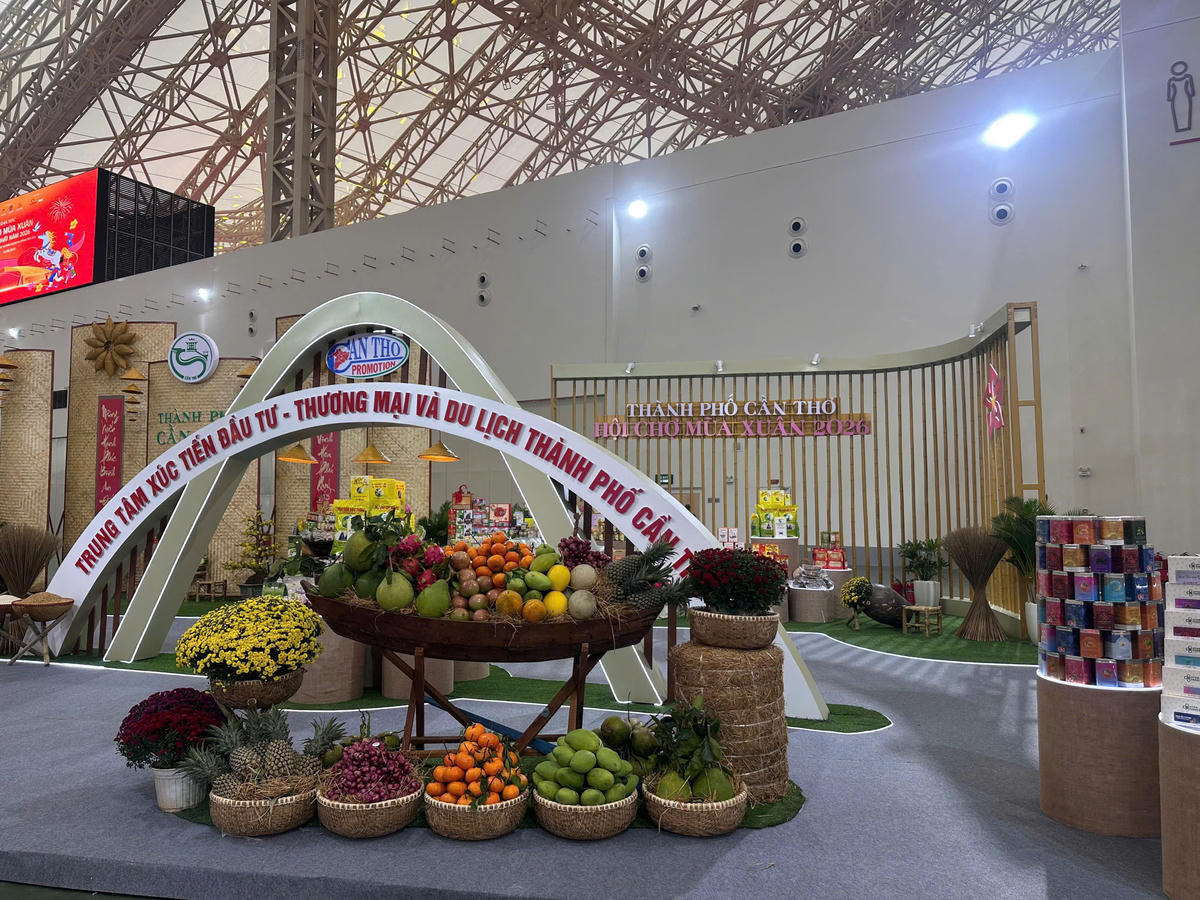 Nhiều sản phẩm OCOP có chất lượng và thương hiệu quy tụ tại phân khu “ Nông sản Việt – Lan tỏa sắc xuân”. Ảnh: TL