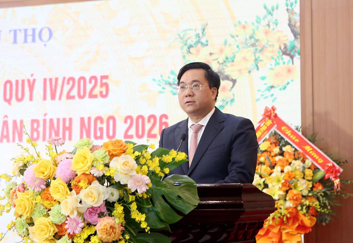 Chủ tịch UBND tỉnh Phú Thọ Trần Duy Đông. Ảnh Tùng Duy