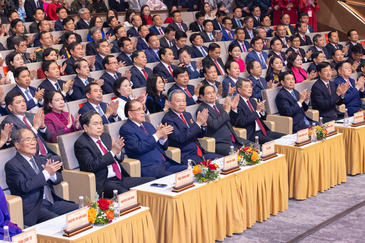 Tổng Bí thư Tô Lâm cùng các lãnh đạo, nguyên lãnh đạo Đảng, Nhà nước tới tham dự buổi Lễ (Ảnh: Quang Vinh)