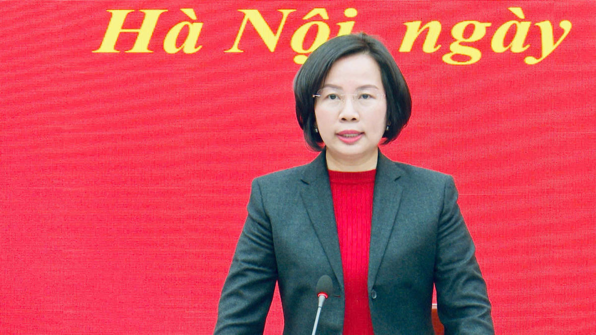 Bà Bùi Huyền Mai, Chủ tịch Ủy ban MTTQ Việt Nam TP Hà Nội phát biểu tại buổi kiểm tra. Ảnh: PV