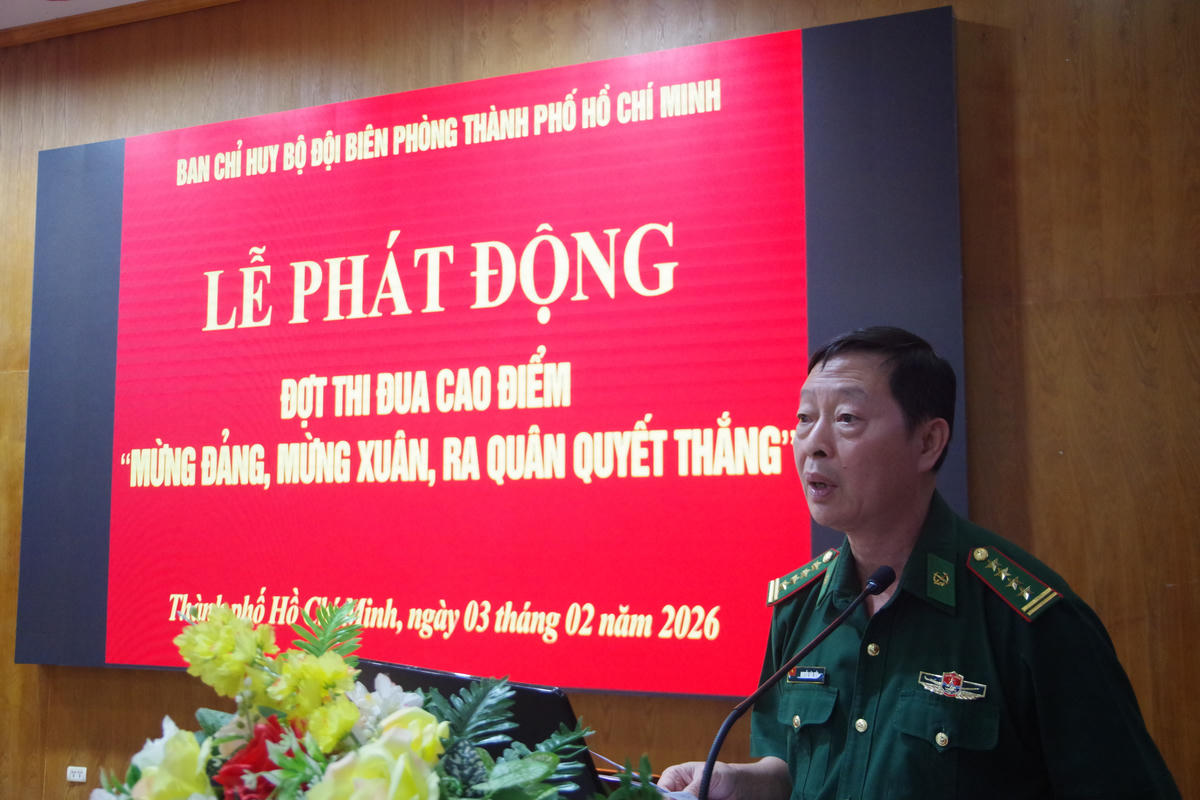 Đại tá Nguyễn Văn Tiến, Phó Chính ủy Ban Chỉ huy BĐBP TP Hồ Chí Minh phát biểu tại buổi lễ. Ảnh: Quang Tiến.