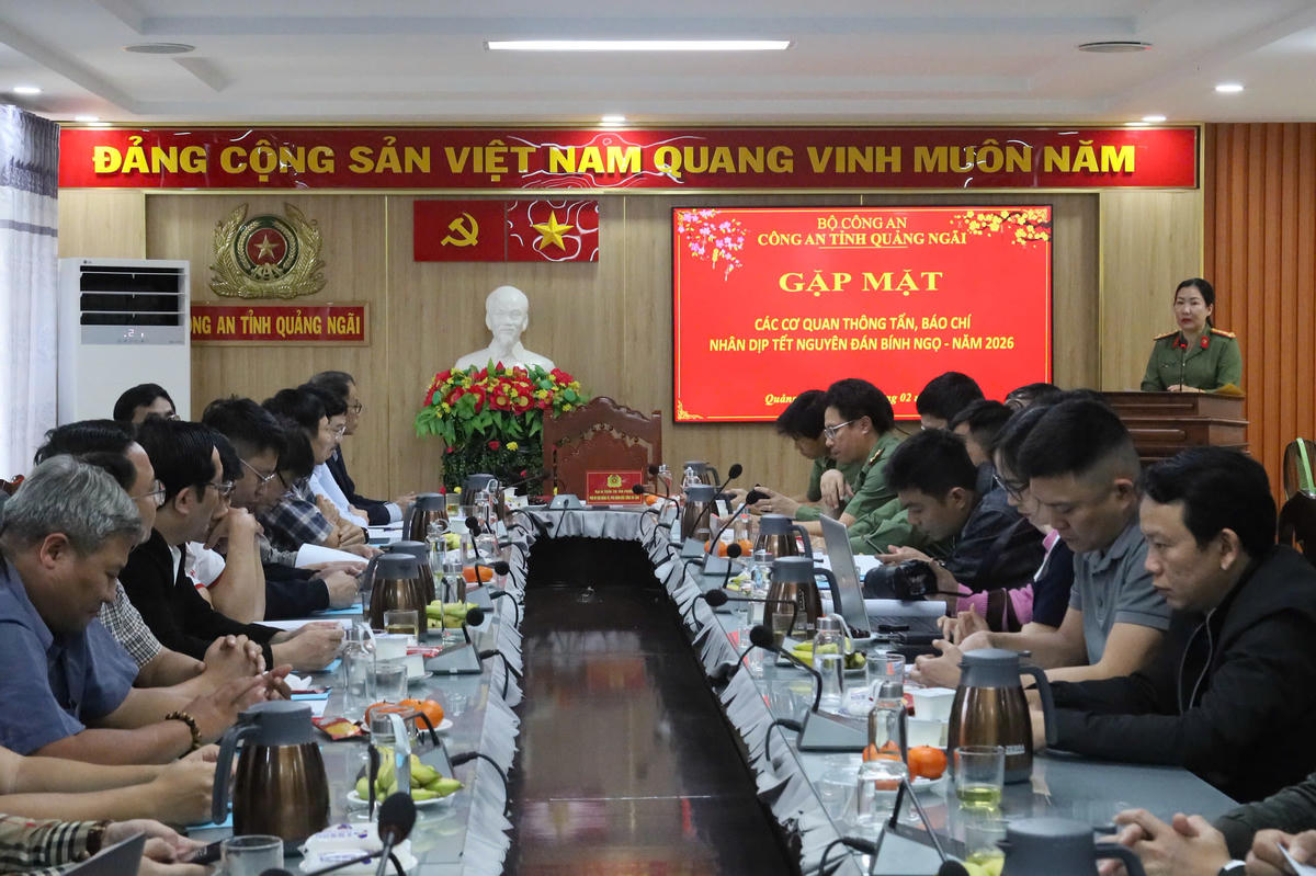 Quang cảnh buổi gặp mặt. Ảnh: Nguyễn Tín.