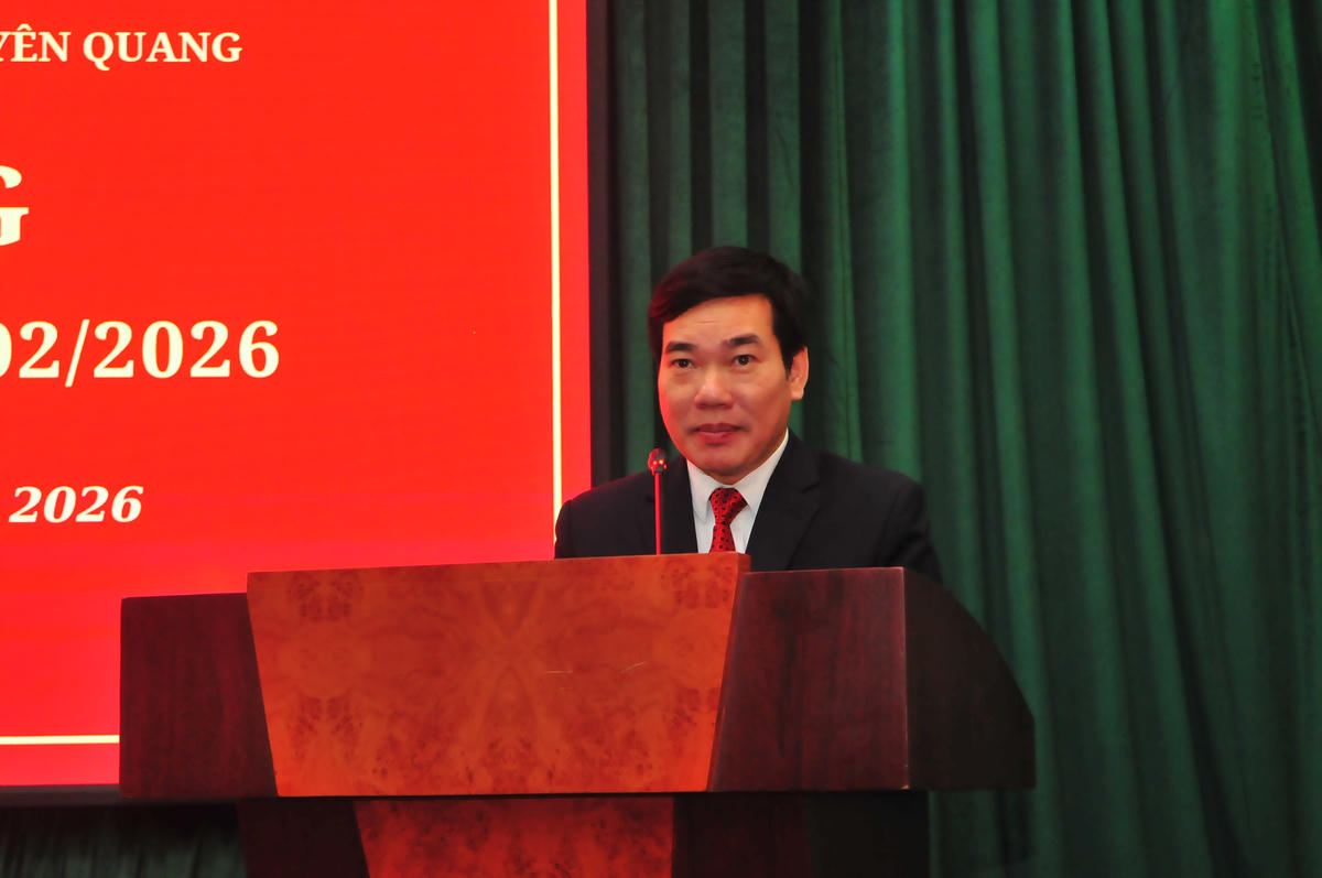 Ông Nguyễn Việt Khánh, Phó Chủ tịch Ủy ban MTTQ Việt Nam tỉnh Tuyên Quang phát biểu tại buổi lễ. Ảnh: Xuân Trường.