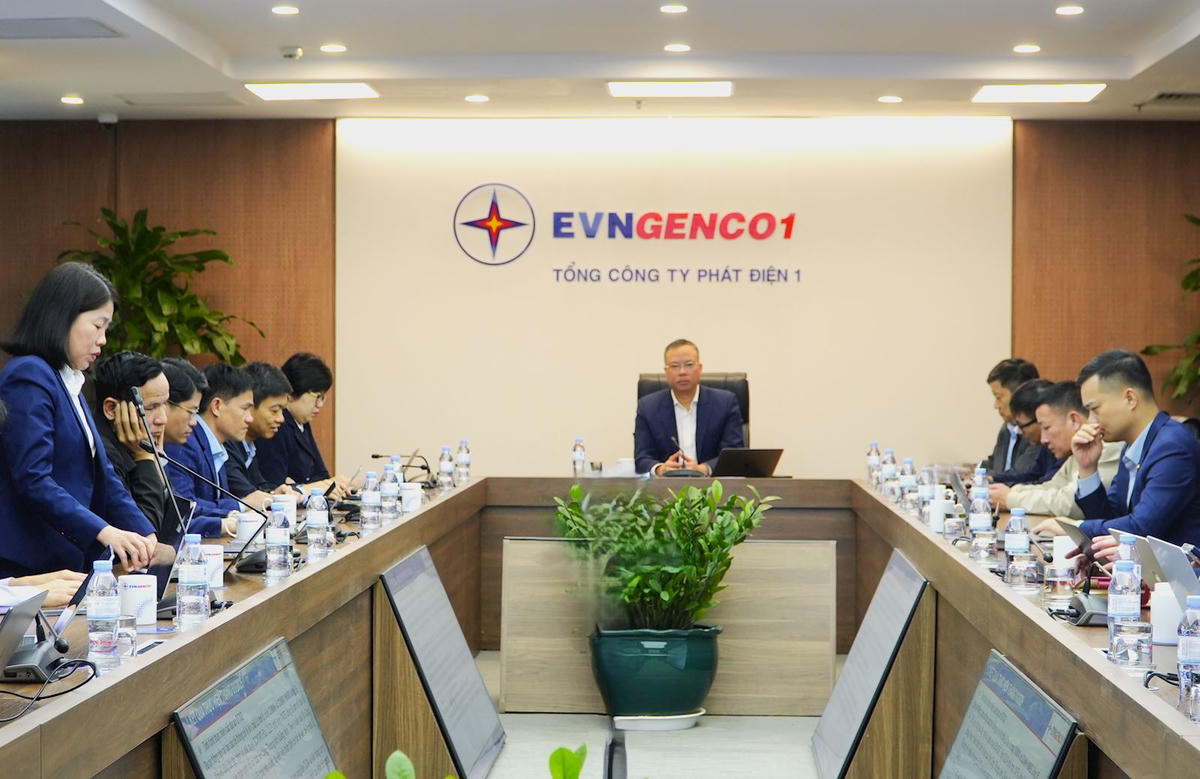 Tổng giám đốc EVNGENCO1 Lê Hải Đăng điều hành Hội nghị giao ban tháng 02/2026.