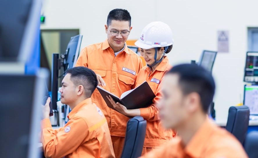 Lực lượng vận hành tại nhà máy điện EVNGENCO1 sẵn sàng cho nhiệm vụ bảo đảm điện dịp Tết Nguyên đán