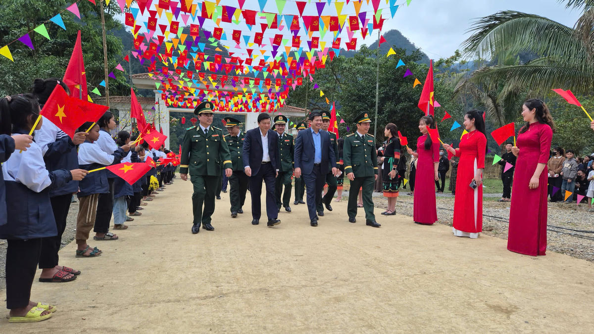 Ban tổ chức thông tin, chương trình “Xuân Biên phòng ấm lòng dân bản” năm 2026 do Ban Chỉ huy Bộ đội Biên phòng tỉnh Quảng Trị phối hợp với các sở, ngành, địa phương tổ chức và có sự kết nối các hoạt động Tết cho người nghèo ở một số địa bàn biên giới của tỉnh. Ảnh: BTC.