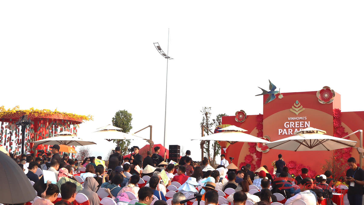 Quang cảnh lễ khai mạc Lễ hội vào chiều 7/2. Ảnh: Hồng Phúc.