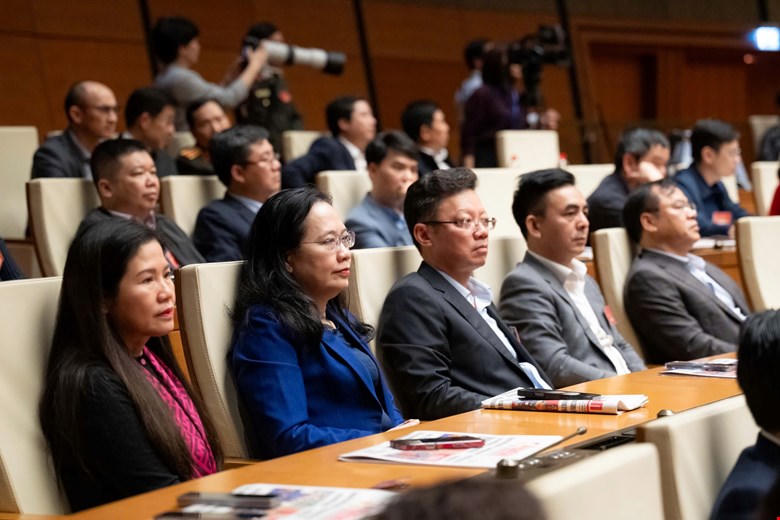 Các đại biểu tham dự hội nghị