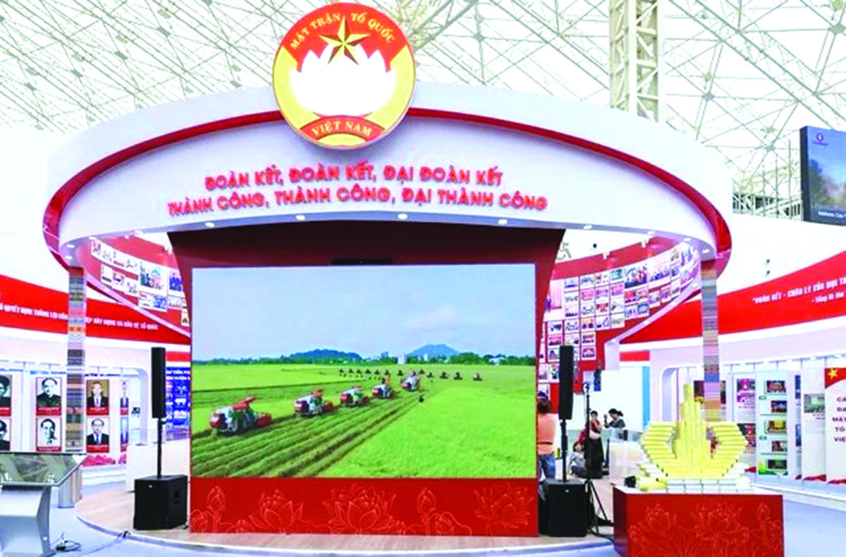 Không gian triển lãm của UBTƯ MTTQ Việt Nam và các tổ chức chính trị - xã hội tại Triển lãm Thành tựu đất nước “80 năm Hành trình Độc lập-Tự do-Hạnh phúc”.