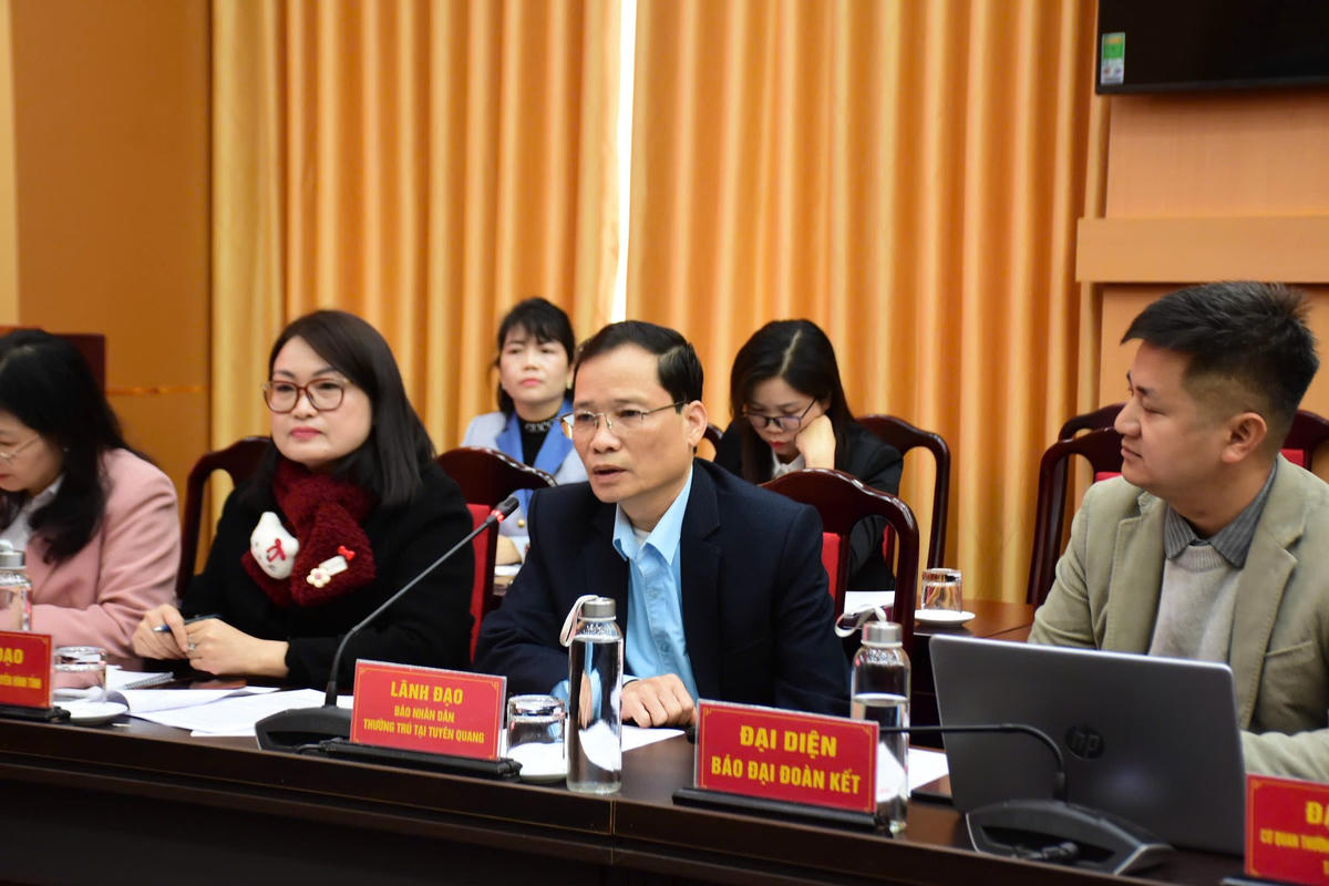 Đại diện cơ quan báo chí Trung ương thường trú tại Tuyên Quang dự hội nghị.