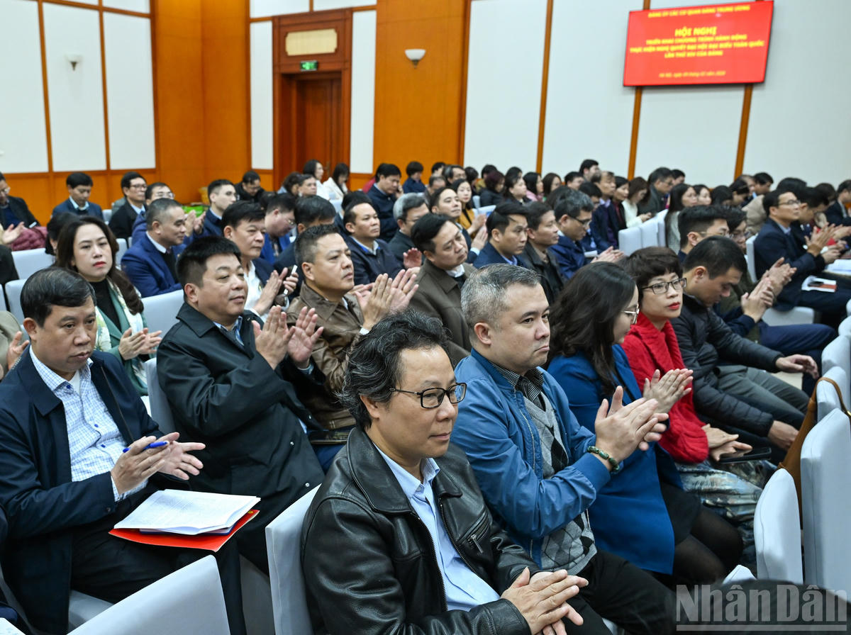 Các đại biểu dự hội nghị. (Ảnh: DUY LINH)