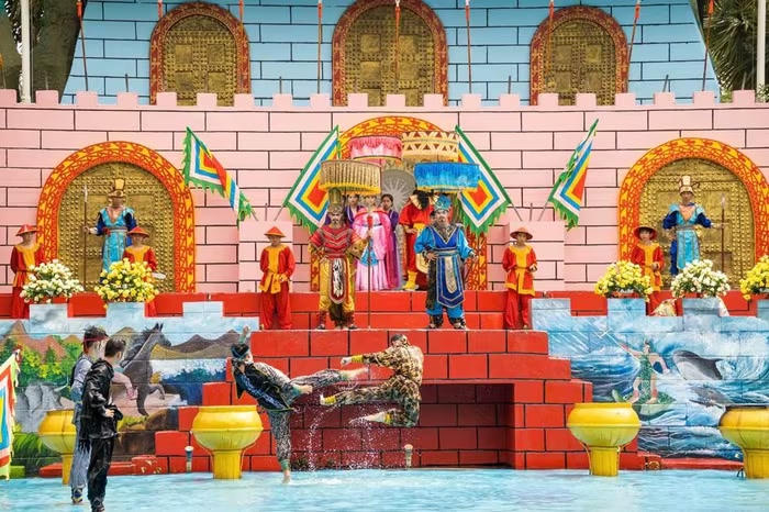 Suối Tiên tiếp tục là điểm vui chơi hấp dẫn. Ảnh: H.T